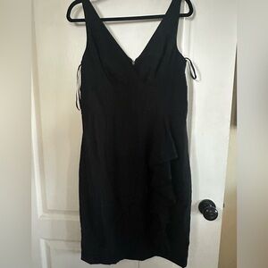 Lauren Ralph Lauren Elegant Black Dress with Ruffle Detail Size 10